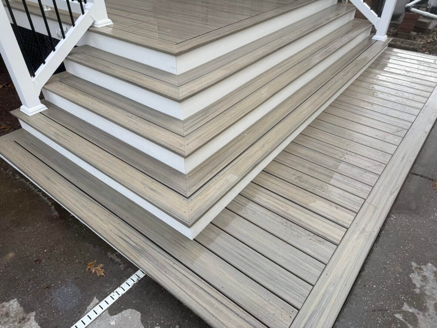 Trex Enhance Naturals Honey Grove deck replacement Chesapeake B&B Decks