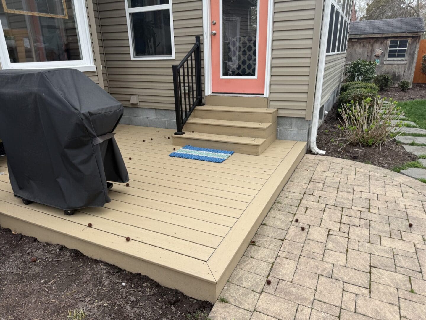 TimberTech Terrain Plus Natural White Oak and Prime Plus Seasalt Gray deck Virginia Beach B&B Decks
